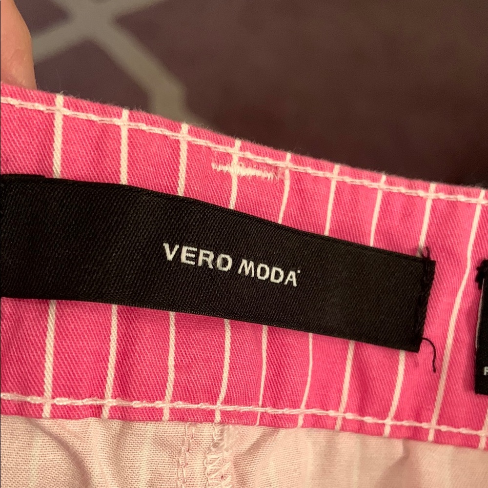 Vero Moda Pink Midi Pencil Skirt with Cargo Style - Picture 2 of 8